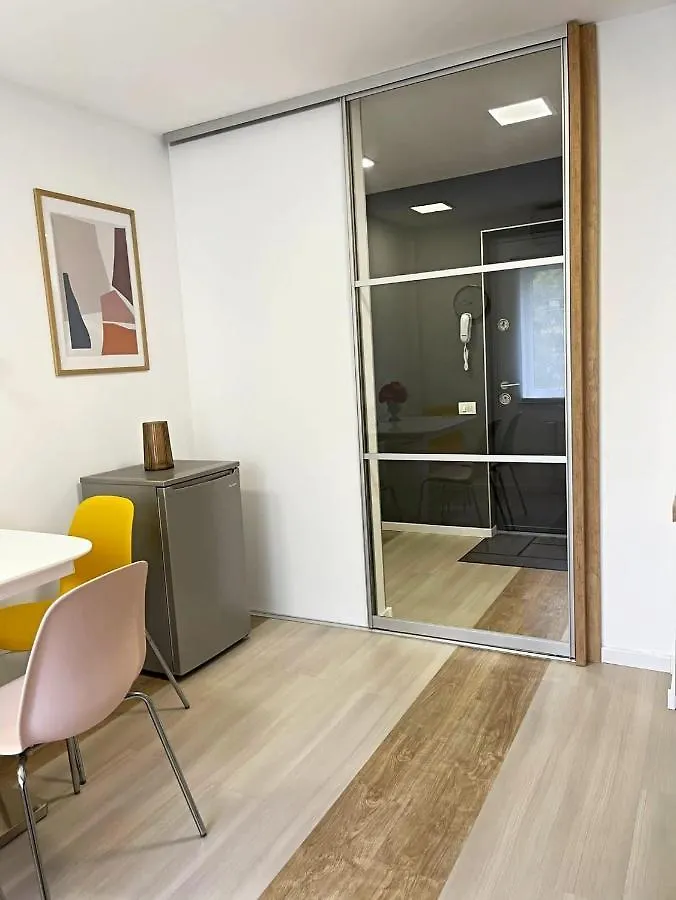 Start Apartments 2 布加勒斯特