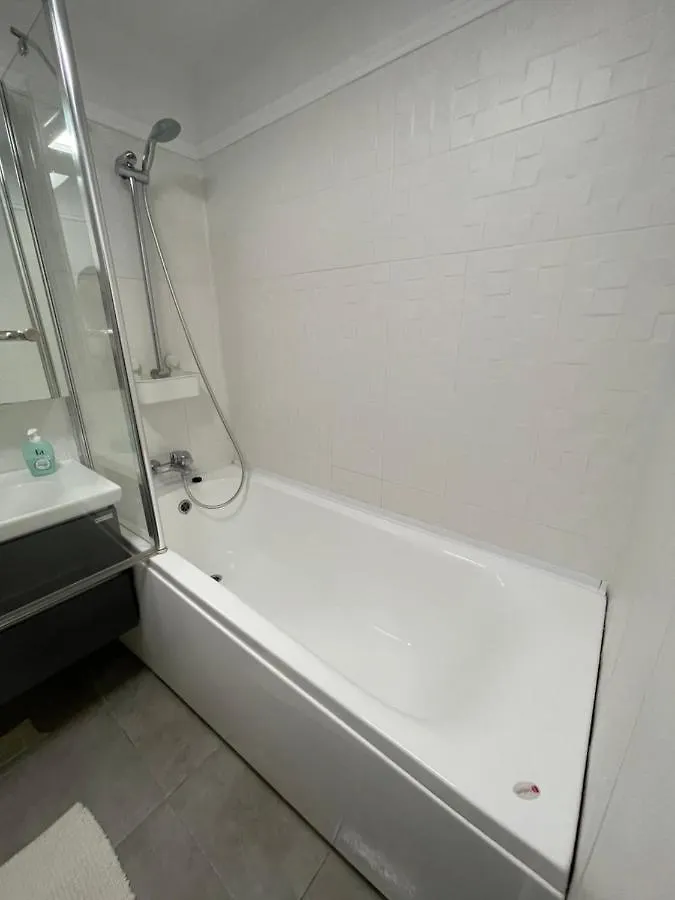 Start Apartments 2 布加勒斯特