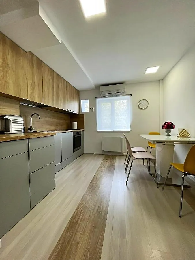 Start Apartments 2 Bukarest